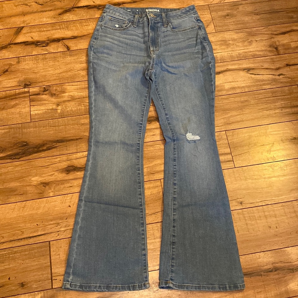 Women’s Flare Jeans